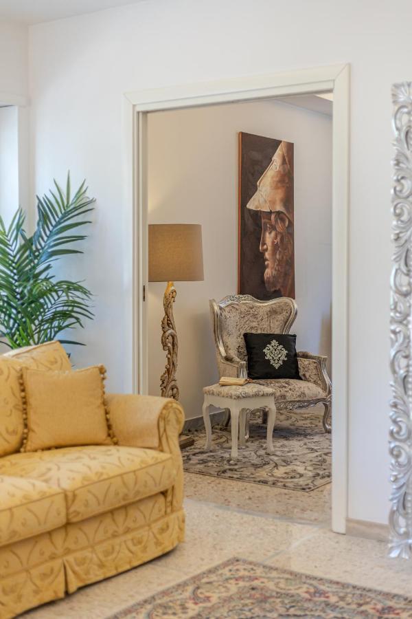 Ginevra Luxury New Classic Apartment Close Vatican Roma Dış mekan fotoğraf
